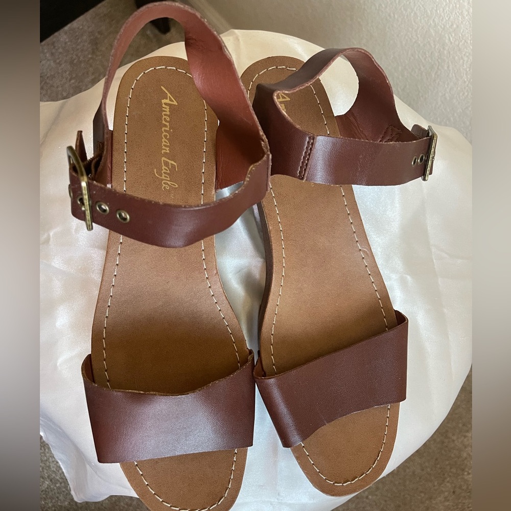 American Eagle Payless NWOT size 9.5 brown sandals - Picture 5 of 8